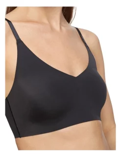 Best Pirce 🤩 Calvin Klein Invisibles Lightly Lined Triangle Bra Black 🧨 -Outlet balconette-bras-lingerie Store unnamed file 1075