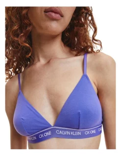 Best Pirce π Calvin Klein Ck One Recycled Unlined Triangle Bra In Blue β¨ 9 Best Pirce π Calvin Klein Ck One Recycled Unlined Triangle Bra In Blue β¨ -Outlet balconette-bras-lingerie Store unnamed file 1083