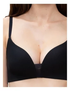 Promo ⭐ Triumph Flex Smart Padded Bra In Black ❤️ 8 Promo ⭐ Triumph Flex Smart Padded Bra In Black ❤️ -Outlet balconette-bras-lingerie Store unnamed file 1096