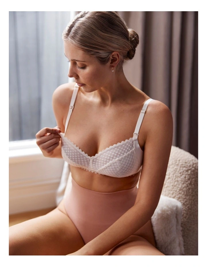Deals β¨ Nancy Ganz Revive Nursing Wirefree Bra Pearl π₯° 4 Deals β¨ Nancy Ganz Revive Nursing Wirefree Bra Pearl π₯° - Image 2