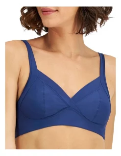 Promo π€© Playtex Love My Curves Ultralight Non-Contour Wirefree Bra In Navy π―