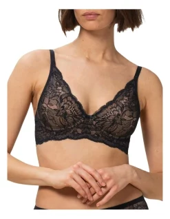 Cheapest 🌟 Triumph Amourette Charm Wirefree Bra In Black 🔔 -Outlet balconette-bras-lingerie Store unnamed file 1460