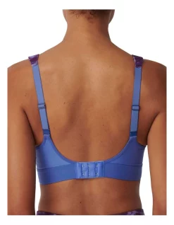 Cheapest 💯 Triumph Triaction Hybrid Lite Wirefree Sports Bra Blue 🎁 -Outlet balconette-bras-lingerie Store unnamed file 1463