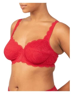 Buy π Triumph Essential Lace Balconette Bra In Red π 10 Buy π Triumph Essential Lace Balconette Bra In Red π -Outlet balconette-bras-lingerie Store unnamed file 251