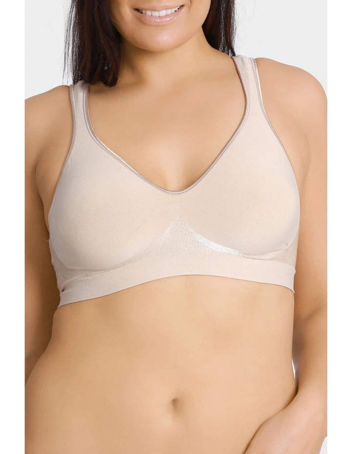 New ๐ฅ Playtex Comfort Revolution Flex Non-Padded Wirefree Bra Beige ๐ 3 New ๐ฅ Playtex Comfort Revolution Flex Non-Padded Wirefree Bra Beige ๐