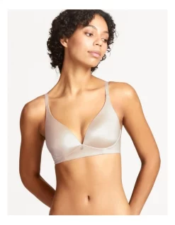 Flash Sale π― Chloe & Lola Pure Comfort Wirefree Contour Bra Beige π₯