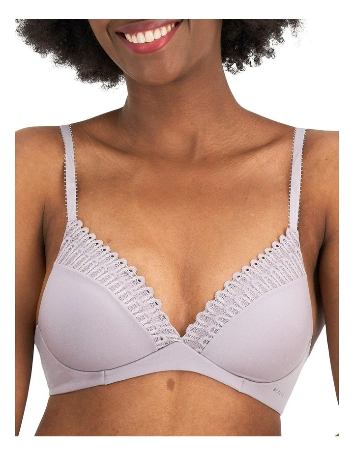 Flash Sale β¨ Berlei Understate Wirefree Lace Bra In Lavender Ice π 3 Flash Sale β¨ Berlei Understate Wirefree Lace Bra In Lavender Ice π