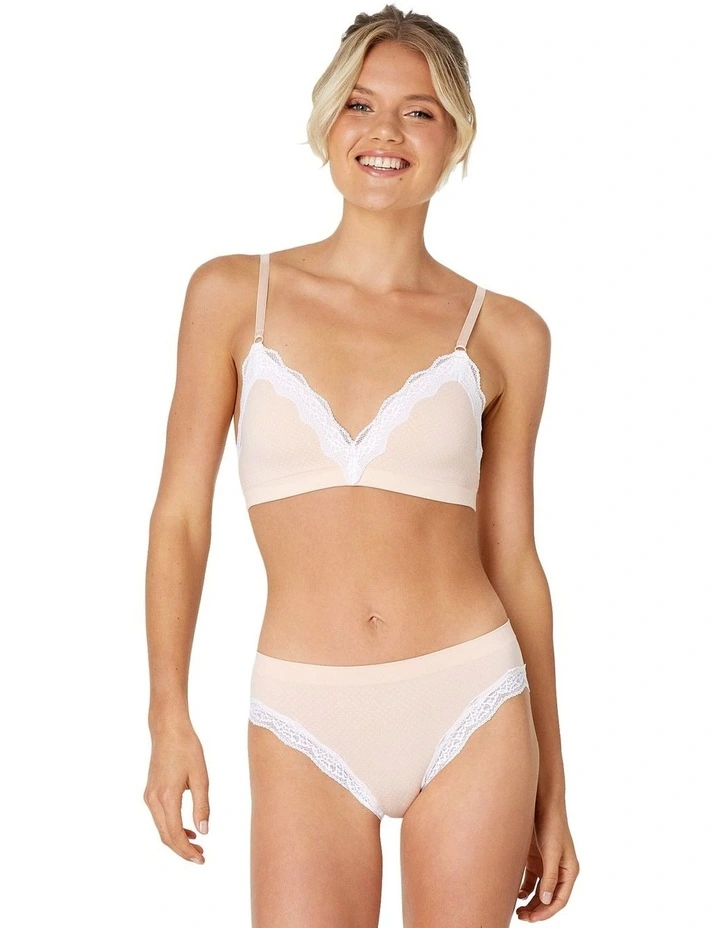 Top 10 π€© Lovable Nikki Soft Cup Bra In Spanish Villa/White π 3 Top 10 π€© Lovable Nikki Soft Cup Bra In Spanish Villa/White π