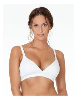 Best deal 🎉 Lovable Sexy & Seamless Wirefree Bra In White ⭐